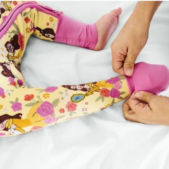 NIB Little Sleepies Disney Princess Belle Zippy 0-3 months - Picture 3 of 5